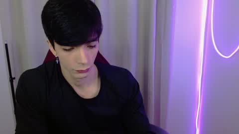 Snapshot of takeru___ chatting on October 14, 6:47 am takeru___ online show from October 14, 6:47 am
