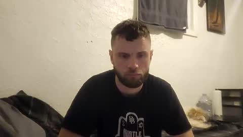 Snapshot of talenjames chatting on December 17, 12:34 am Talen James online show from December 17, 12:34 am