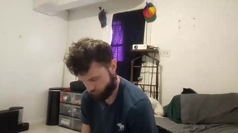 Snapshot of talenjames chatting on February 16, 9:27 pm Talen James online show from February 16, 9:27 pm