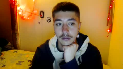 Snapshot of talhi_ chatting on June 29, 8:53 am talhi_ online show from June 29, 8:53 am
