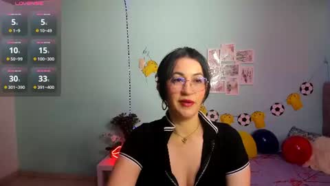 Snapshot of talia_mystic chatting on June 30, 1:12 pm Talia mia online show from June 30, 1:12 pm