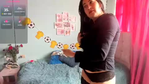 Snapshot of talia_mystic chatting on July 4, 6:58 pm Talia mia online show from July 4, 6:58 pm