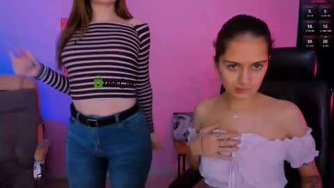 Snapshot of talia_seduce chatting on November 14, 10:25 am talia_seduce online show from November 14, 10:25 am