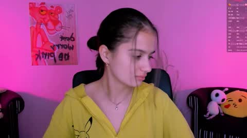 Snapshot of talia_seduce chatting on November 21, 1:43 pm talia_seduce online show from November 21, 1:43 pm