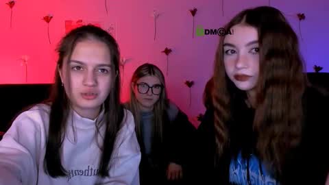 Snapshot of talia_seduce chatting on February 21, 8:21 pm talia_seduce online show from February 21, 8:21 pm