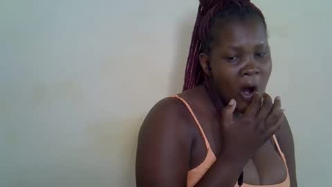 Snapshot of taliah254 chatting on March 4, 12:44 pm taliah254 online show from March 4, 12:44 pm