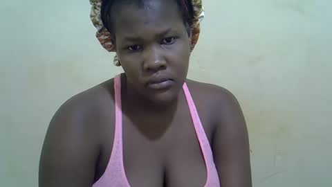 Snapshot of taliah254 chatting on March 11, 4:54 am taliah254 online show from March 11, 4:54 am