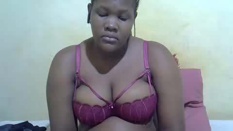 Snapshot of taliah254 chatting on September 16, 8:48 am taliah254 online show from September 16, 8:48 am