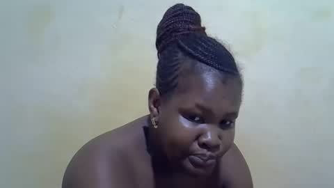 Snapshot of taliah254 chatting on October 10, 10:47 am taliah254 online show from October 10, 10:47 am