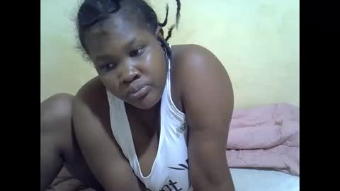 Snapshot of taliah254 chatting on October 13, 7:41 am taliah254 online show from October 13, 7:41 am