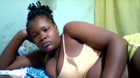 Snapshot of taliah254 chatting on June 25, 5:12 am taliah254 online show from June 25, 5:12 am