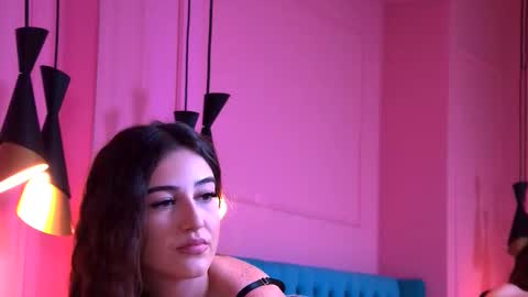 Snapshot of taliamorenne chatting on November 11, 4:07 pm taliamorenne online show from November 11, 4:07 pm