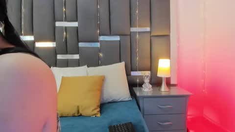 tali  online show from January 14, 6:24 pm