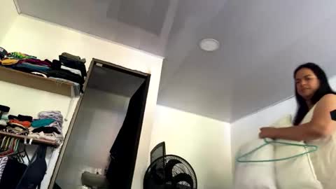 tali  online show from January 17, 2:33 pm