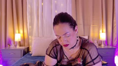 tali  online show from April 27, 7:12 pm