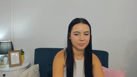 taliasensitive online show from September 15, 3:23 pm