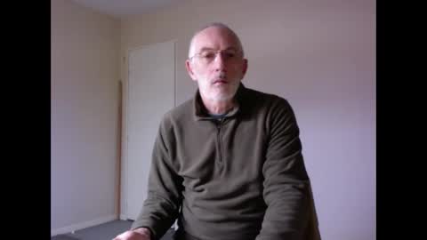 Snapshot of taliesin4321 chatting on December 22, 1:11 pm Jack Pierrot online show from December 22, 1:11 pm