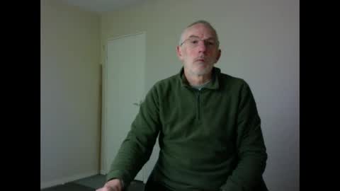 Snapshot of taliesin4321 chatting on December 30, 7:42 pm Jack Pierrot online show from December 30, 7:42 pm