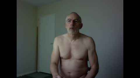 Snapshot of taliesin4321 chatting on December 31, 6:48 am Jack Pierrot online show from December 31, 6:48 am