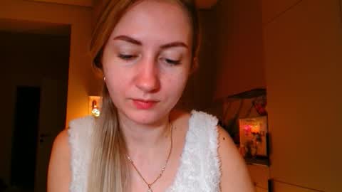  Kira  online show from February 12, 6:41 am