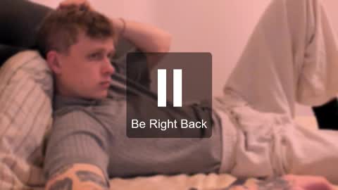 Snapshot of talkinghead7 chatting on December 15, 8:13 pm Colin online show from December 15, 8:13 pm