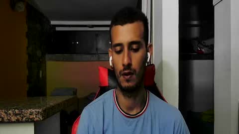 talktome4 online show from August 1, 2:33 am