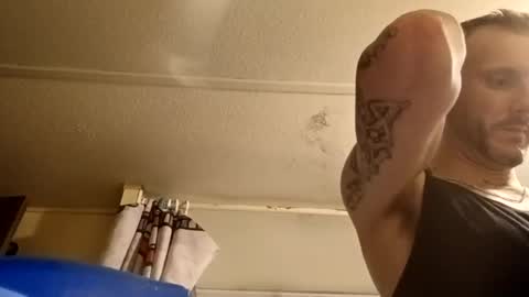 Snapshot of tallcleancuthung chatting on July 26, 5:37 am Tallcleancuthung online show from July 26, 5:37 am