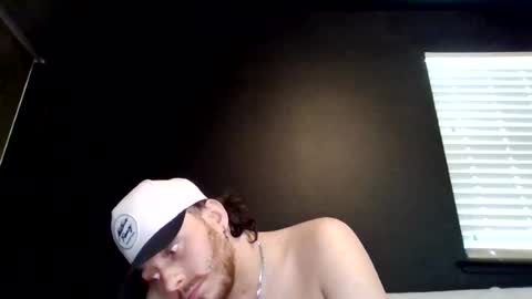 tallhungcloudyy online show from July 8, 2:43 pm