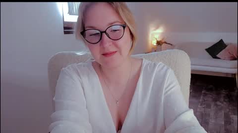 Snapshot of tallinnlove chatting on June 1, 10:50 am tallinnlove online show from June 1, 10:50 am