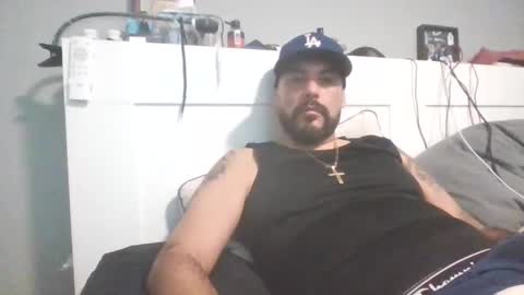 Snapshot of talllatino310 chatting on December 31, 6:24 pm talllatino310 online show from December 31, 6:24 pm