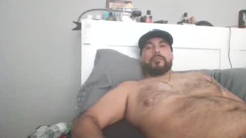 Snapshot of talllatino310 chatting on January 2, 7:51 pm talllatino310 online show from January 2, 7:51 pm