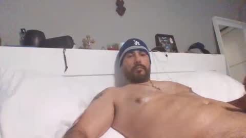 Snapshot of talllatino310 chatting on March 5, 9:48 pm talllatino310 online show from March 5, 9:48 pm