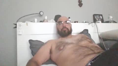 Snapshot of talllatino310 chatting on May 3, 7:20 pm talllatino310 online show from May 3, 7:20 pm