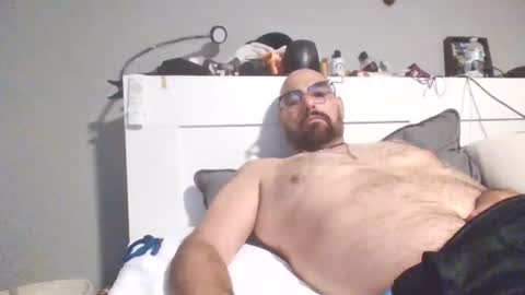 Snapshot of talllatino310 chatting on May 22, 2:08 am talllatino310 online show from May 22, 2:08 am