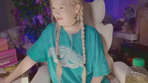 Snapshot of talulaa chatting on July 31, 9:47 pm Talula - OF talulaa online show from July 31, 9:47 pm
