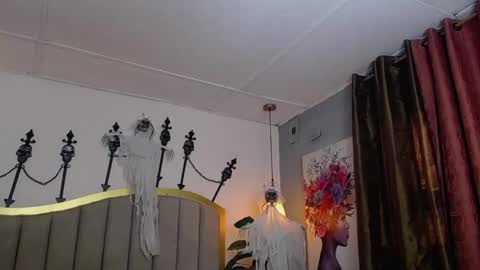 Snapshot of taly_foster chatting on October 30, 2:18 pm Taly online show from October 30, 2:18 pm