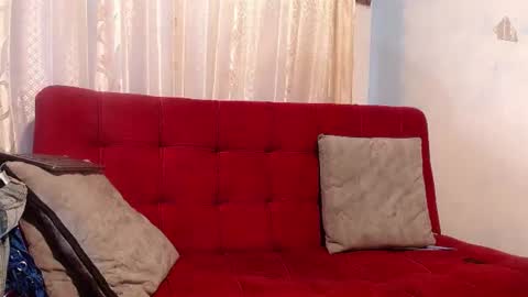 Snapshot of tamara_reyna chatting on July 26, 9:11 pm Tammy Modelo independiente YEAH online show from July 26, 9:11 pm