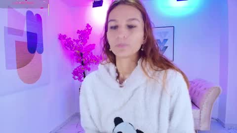 Snapshot of tamara_slimx chatting on October 19, 3:40 am Tamara online show from October 19, 3:40 am