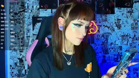 Cami 3 online show from January 12, 7:08 pm