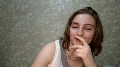 Snapshot of tamarjurgenson chatting on April 6, 4:41 pm Tamara online show from April 6, 4:41 pm