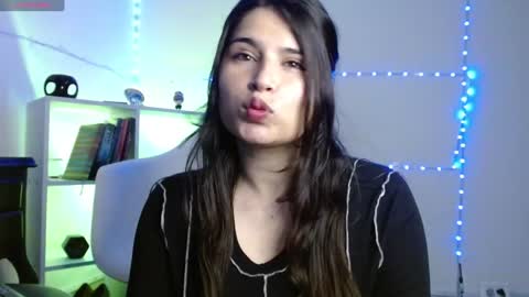 Snapshot of tami_ramirez__ chatting on January 13, 12:51 am Tami online show from January 13, 12:51 am