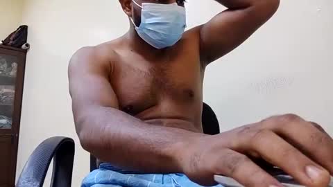 Snapshot of tamilan_da75 chatting on December 25, 4:54 am tamilan_da75 online show from December 25, 4:54 am