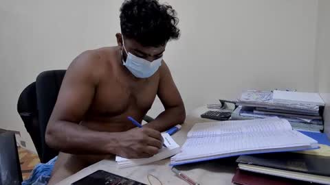 Snapshot of tamilan_da75 chatting on January 1, 5:43 am tamilan_da75 online show from January 1, 5:43 am