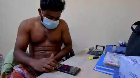 Snapshot of tamilan_da75 chatting on January 7, 5:54 am tamilan_da75 online show from January 7, 5:54 am