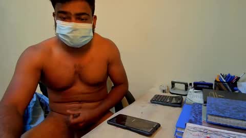 Snapshot of tamilan_da75 chatting on January 9, 9:06 am tamilan_da75 online show from January 9, 9:06 am