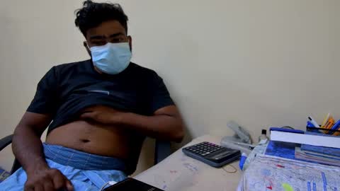 Snapshot of tamilan_da75 chatting on January 14, 3:01 am tamilan_da75 online show from January 14, 3:01 am