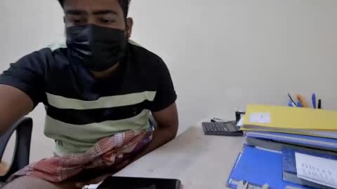 Snapshot of tamilan_da75 chatting on January 20, 6:10 am tamilan_da75 online show from January 20, 6:10 am