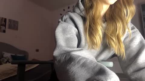 Melissa online show from March 16, 12:09 pm