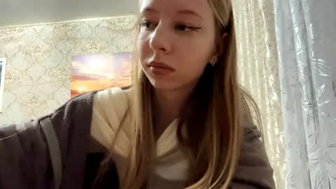 Jenny online show from April 12, 4:45 pm