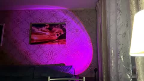 Jenny online show from June 20, 4:32 pm